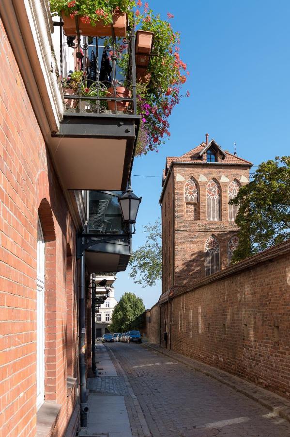 Malarskie Atelier Torun Luaran gambar